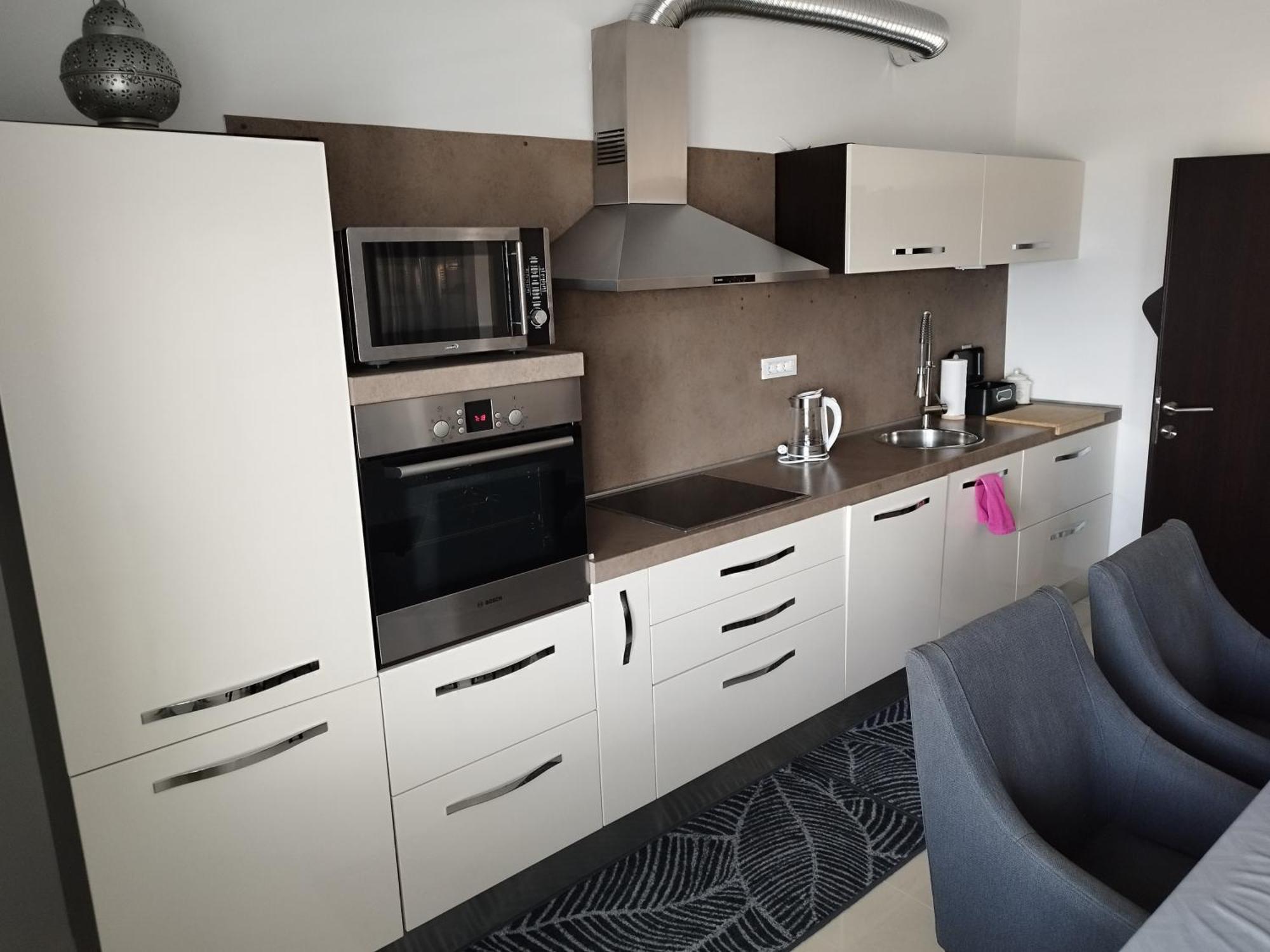 Ferienwohnung Am Sandstrand Omis Luaran gambar